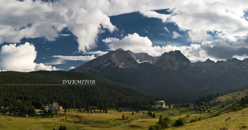 Apartments Peaks Жабляк Экстерьер фото