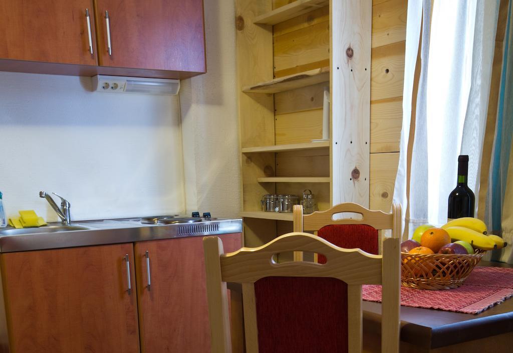 Apartments Peaks Жабляк Экстерьер фото